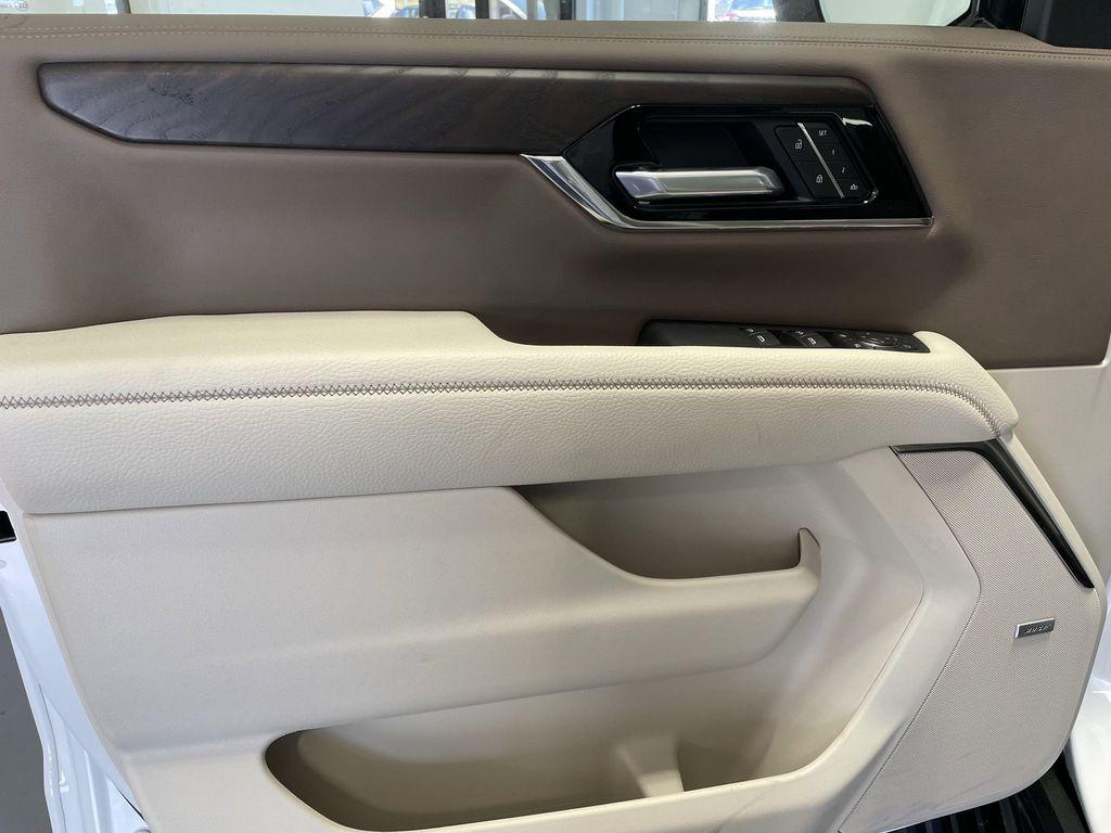 new 2026 GMC Yukon XL car, priced at $89,060