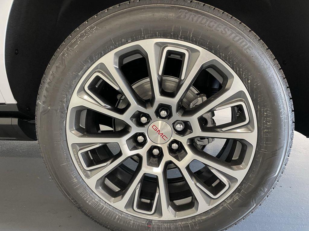 new 2026 GMC Yukon car, priced at $90,555