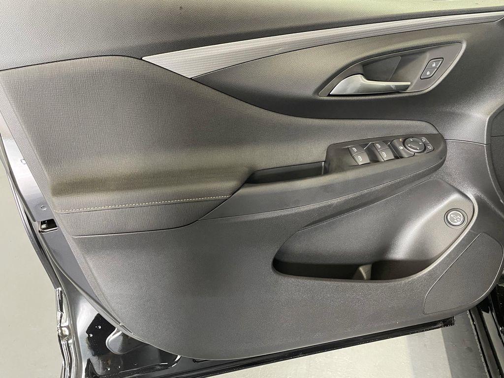 new 2026 Buick Envista car, priced at $32,675