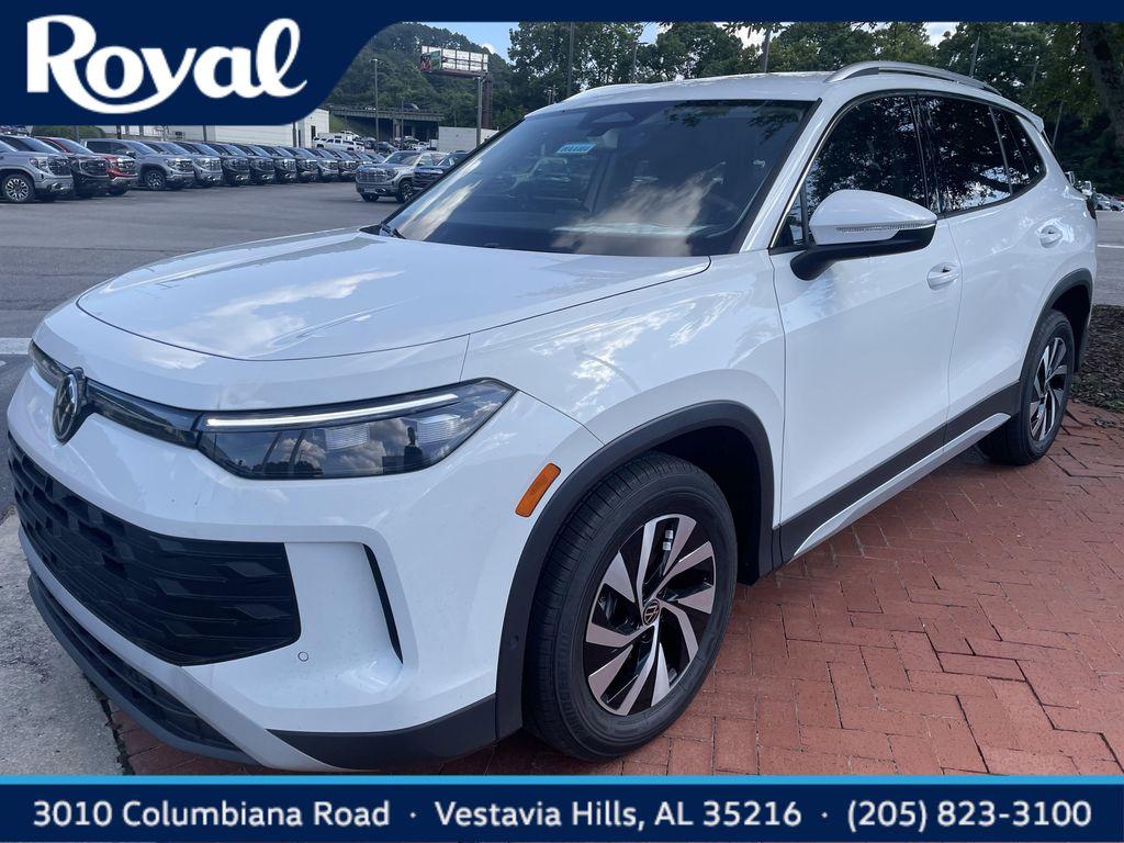 new 2025 Volkswagen Tiguan car, priced at $28,152