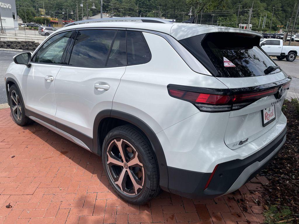 new 2026 Volkswagen Tiguan car, priced at $32,379