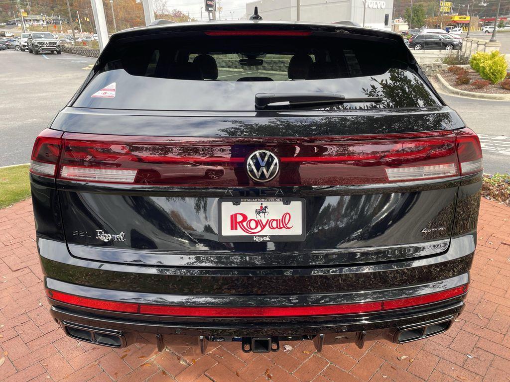 new 2026 Volkswagen Atlas Cross Sport car, priced at $48,795