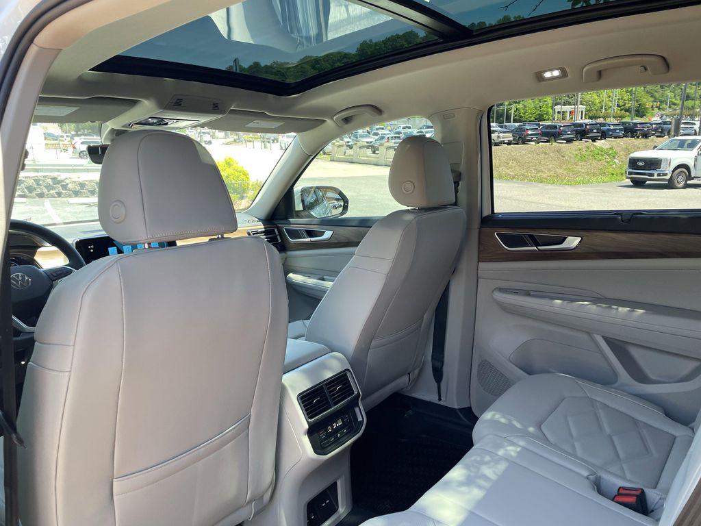 new 2026 Volkswagen Atlas car, priced at $42,919