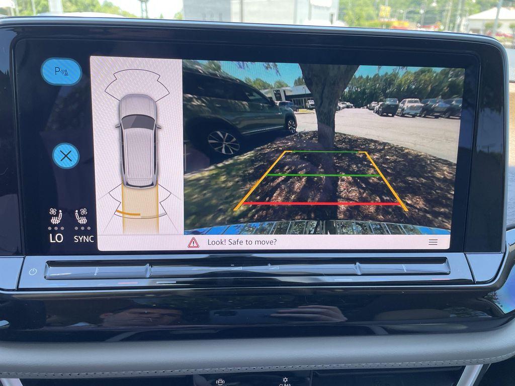 new 2026 Volkswagen Atlas car, priced at $42,919