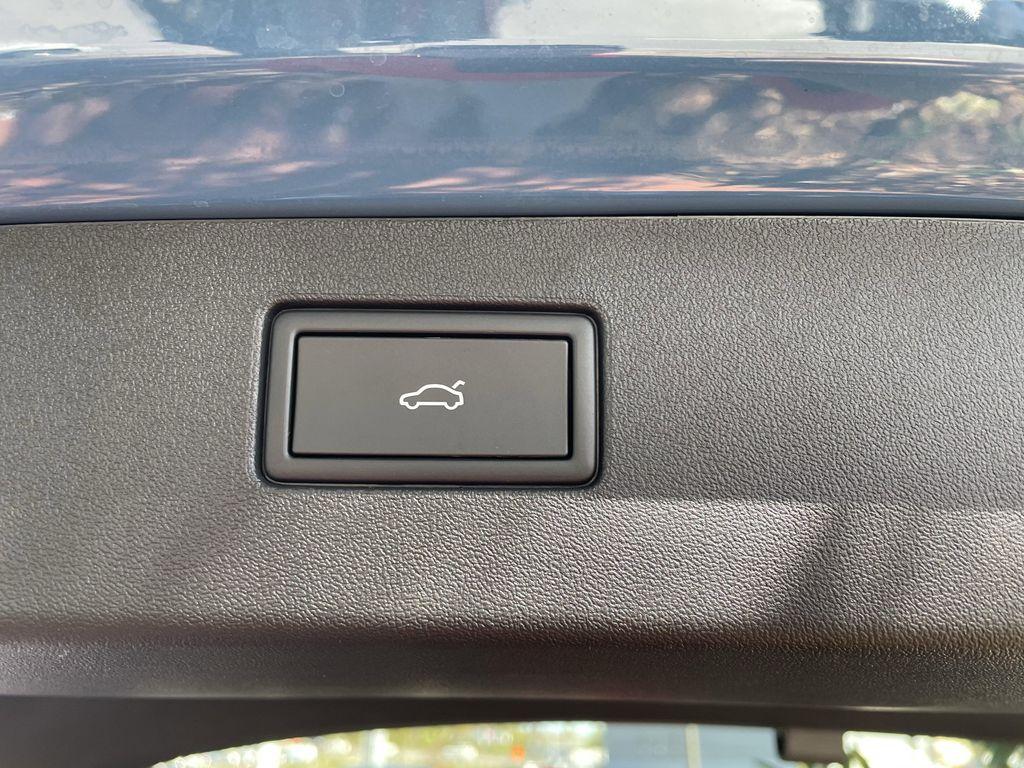 new 2026 Volkswagen Tiguan car, priced at $35,768