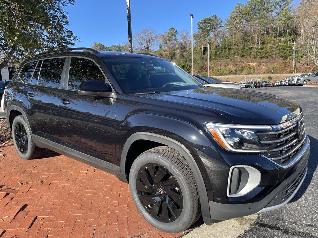new 2026 Volkswagen Atlas car, priced at $43,185