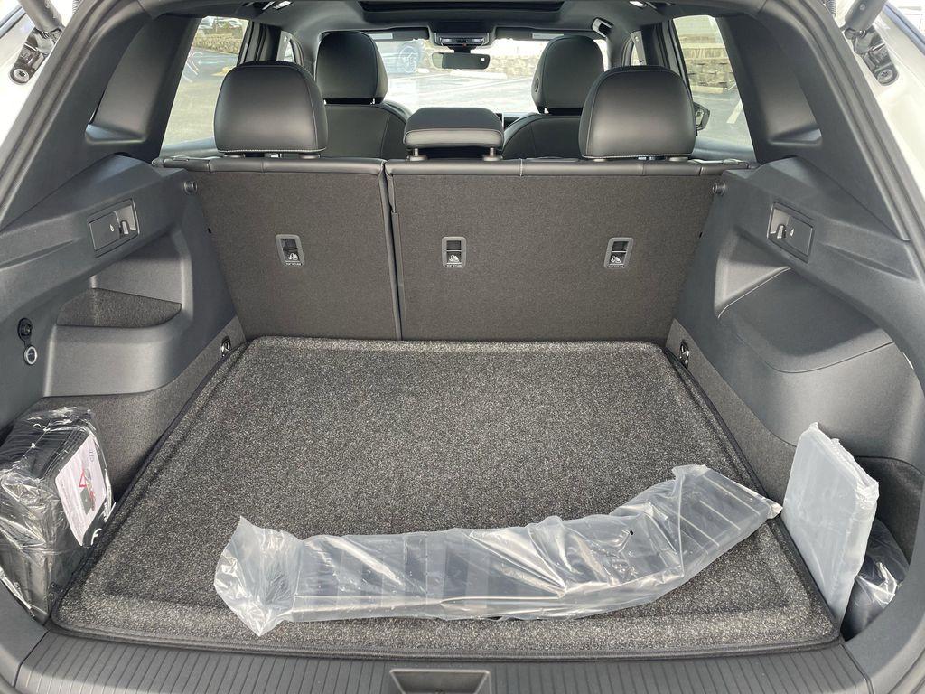 new 2026 Volkswagen Tiguan car, priced at $38,305