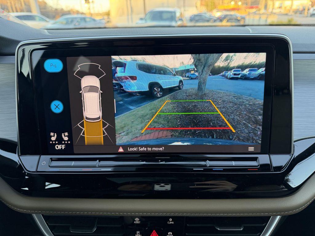 new 2026 Volkswagen Atlas Cross Sport car, priced at $42,816