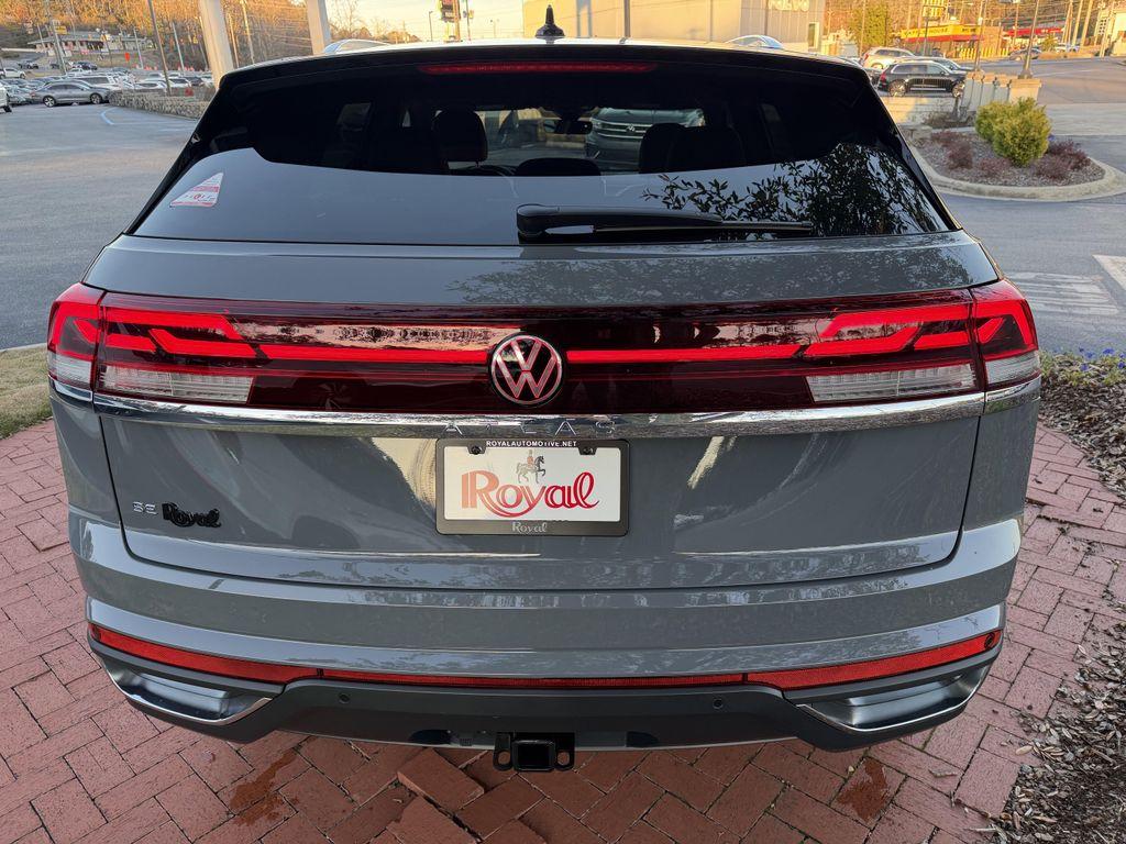 new 2026 Volkswagen Atlas Cross Sport car, priced at $42,816