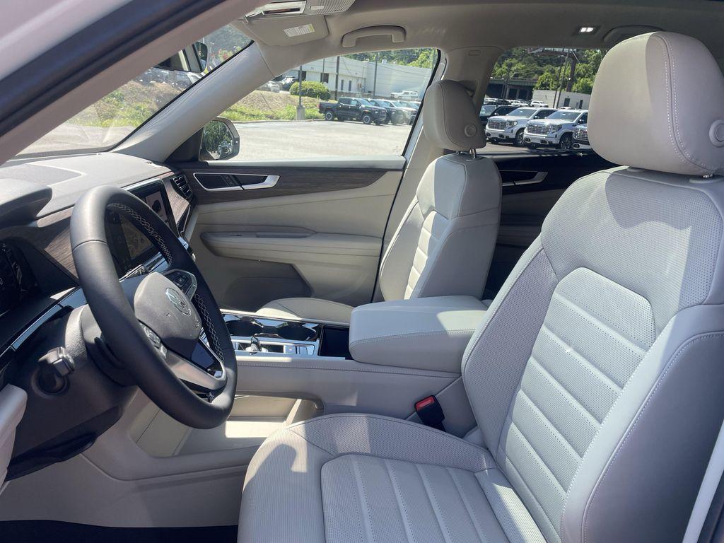 new 2026 Volkswagen Atlas car, priced at $46,980