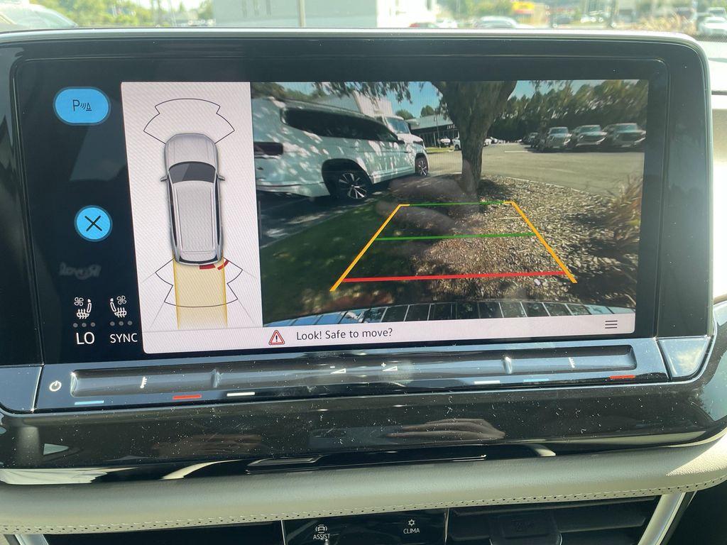 new 2026 Volkswagen Atlas car, priced at $43,691