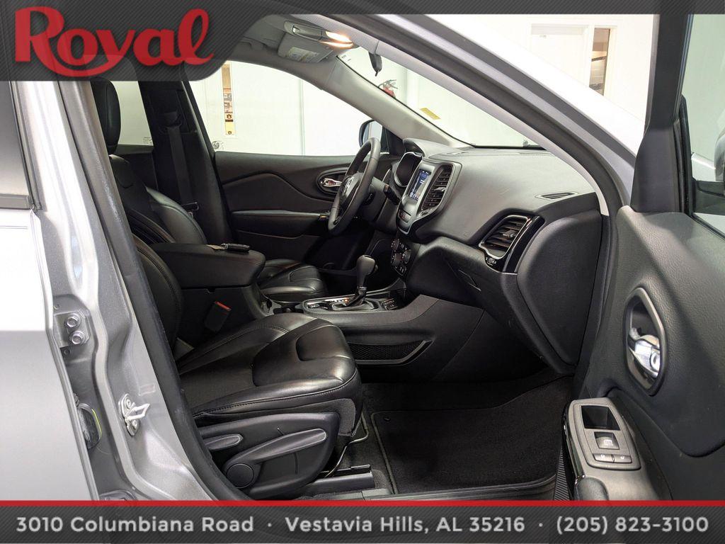 used 2020 Jeep Cherokee car, priced at $19,488