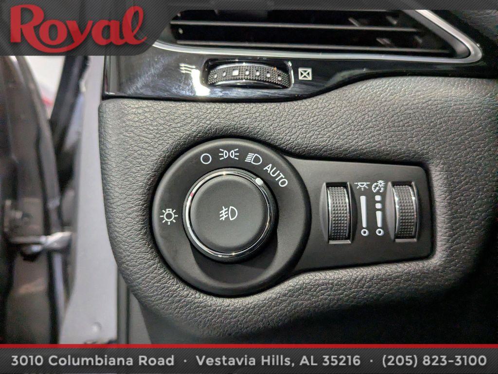 used 2020 Jeep Cherokee car, priced at $19,488