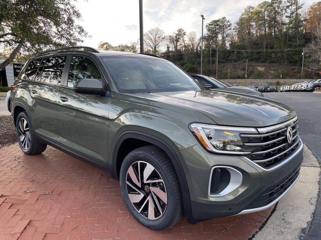 new 2026 Volkswagen Atlas car, priced at $42,482