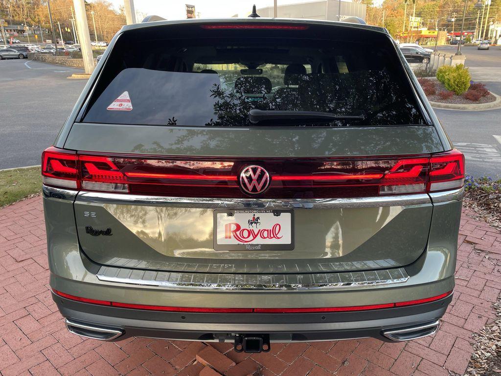new 2026 Volkswagen Atlas car, priced at $42,482