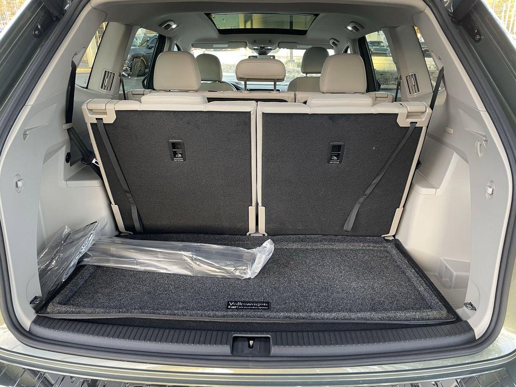 new 2026 Volkswagen Atlas car, priced at $42,482