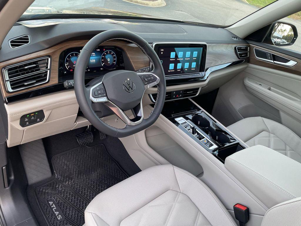 new 2026 Volkswagen Atlas car, priced at $42,482