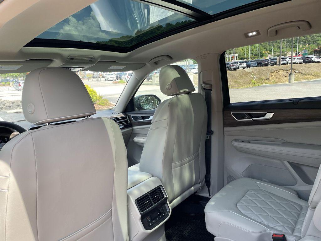 new 2026 Volkswagen Atlas car, priced at $52,225