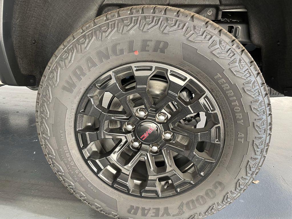 new 2026 GMC Canyon car, priced at $47,585