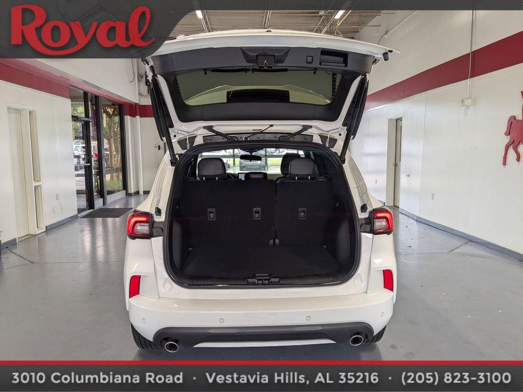 used 2024 Ford Escape car, priced at $24,987