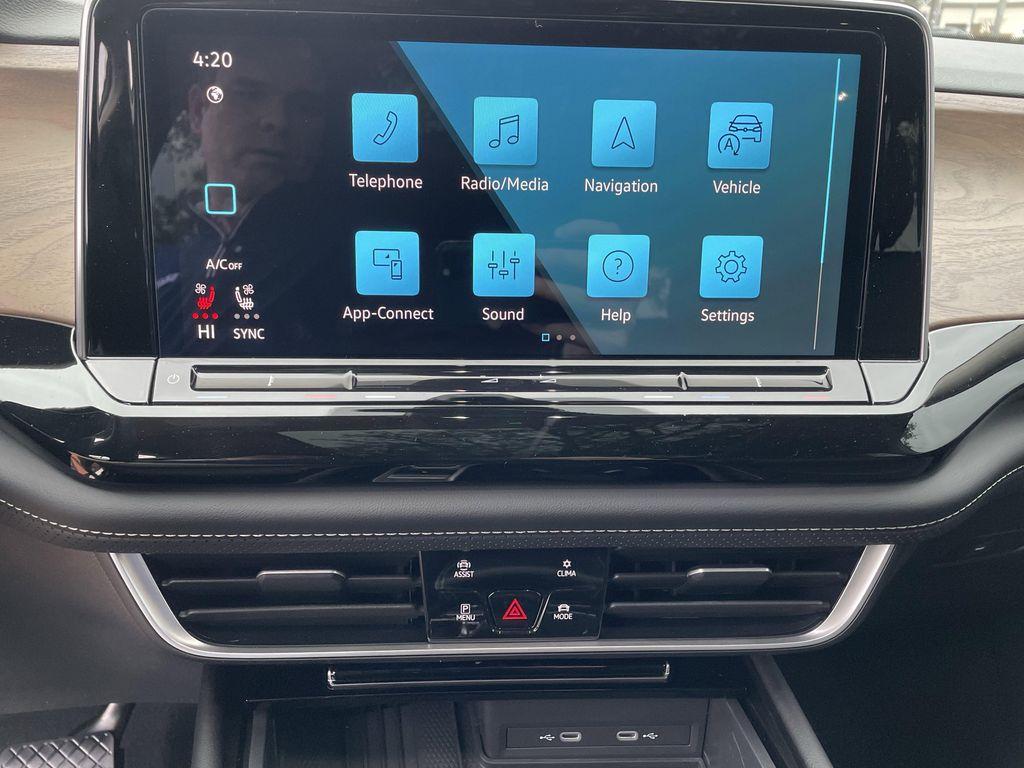 new 2026 Volkswagen Atlas car, priced at $42,960