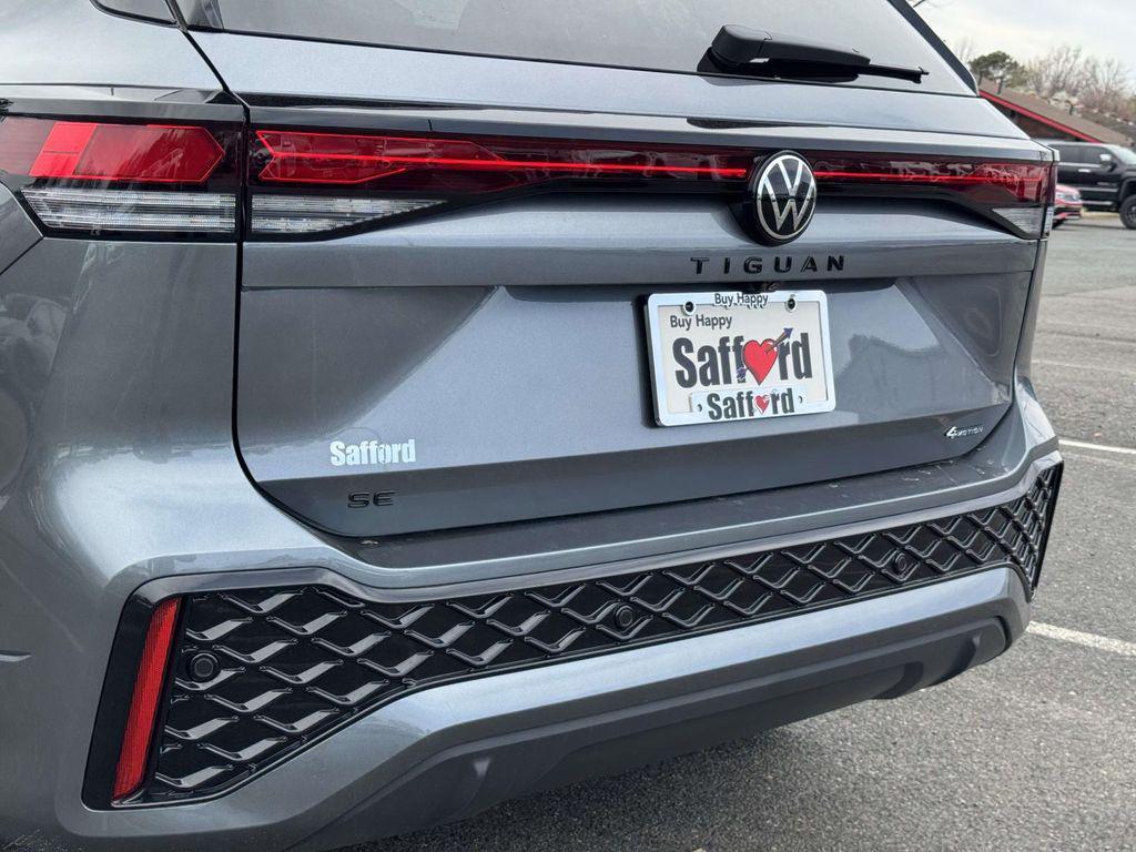 new 2026 Volkswagen Tiguan car, priced at $39,334