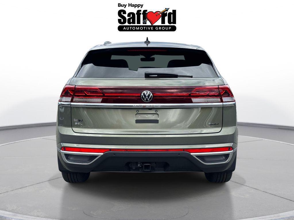 new 2026 Volkswagen Atlas Cross Sport car, priced at $48,077