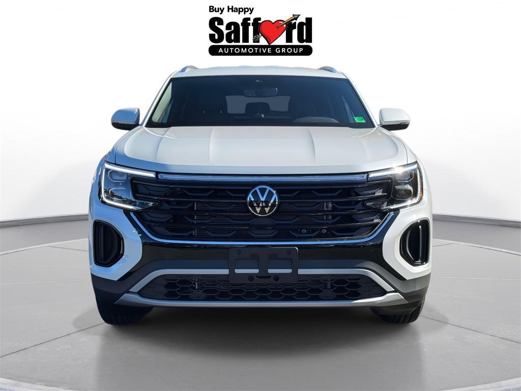 new 2026 Volkswagen Atlas Cross Sport car, priced at $39,860