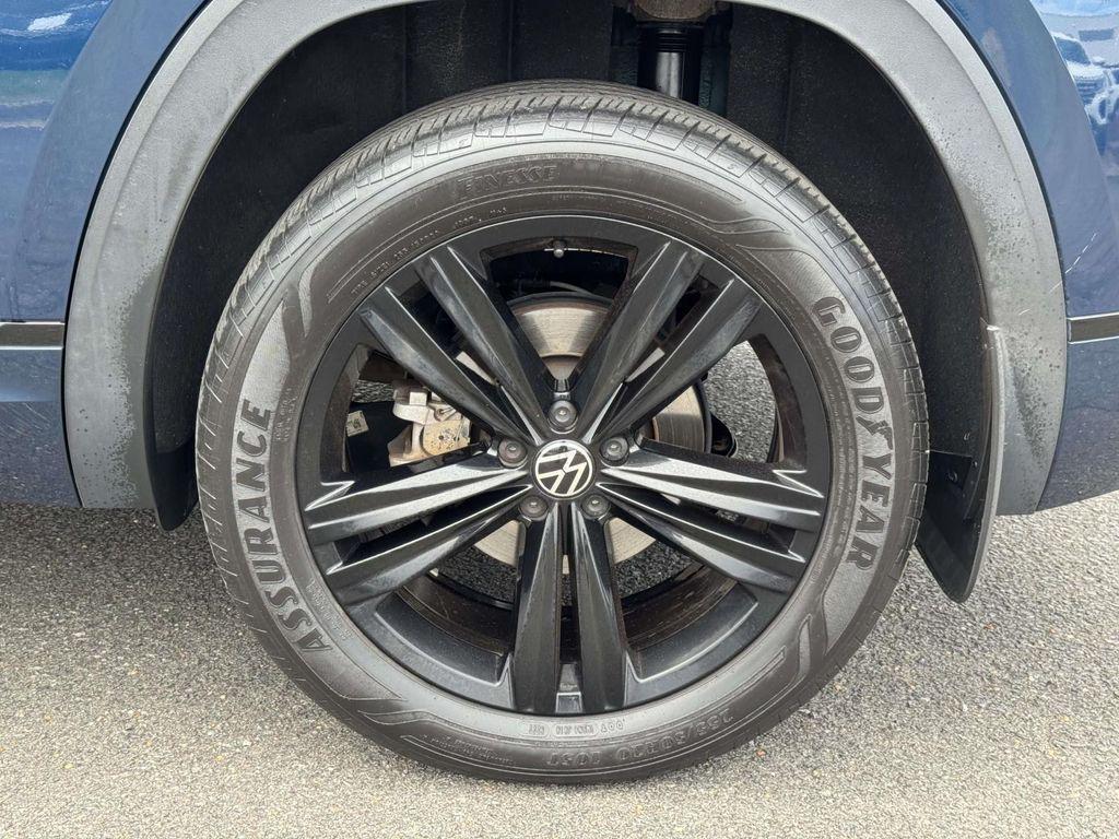 used 2023 Volkswagen Atlas Cross Sport car, priced at $30,500