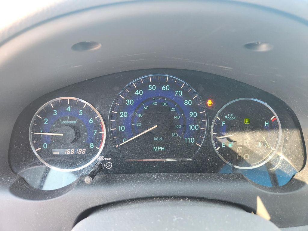 used 2009 Toyota Sienna car, priced at $7,000