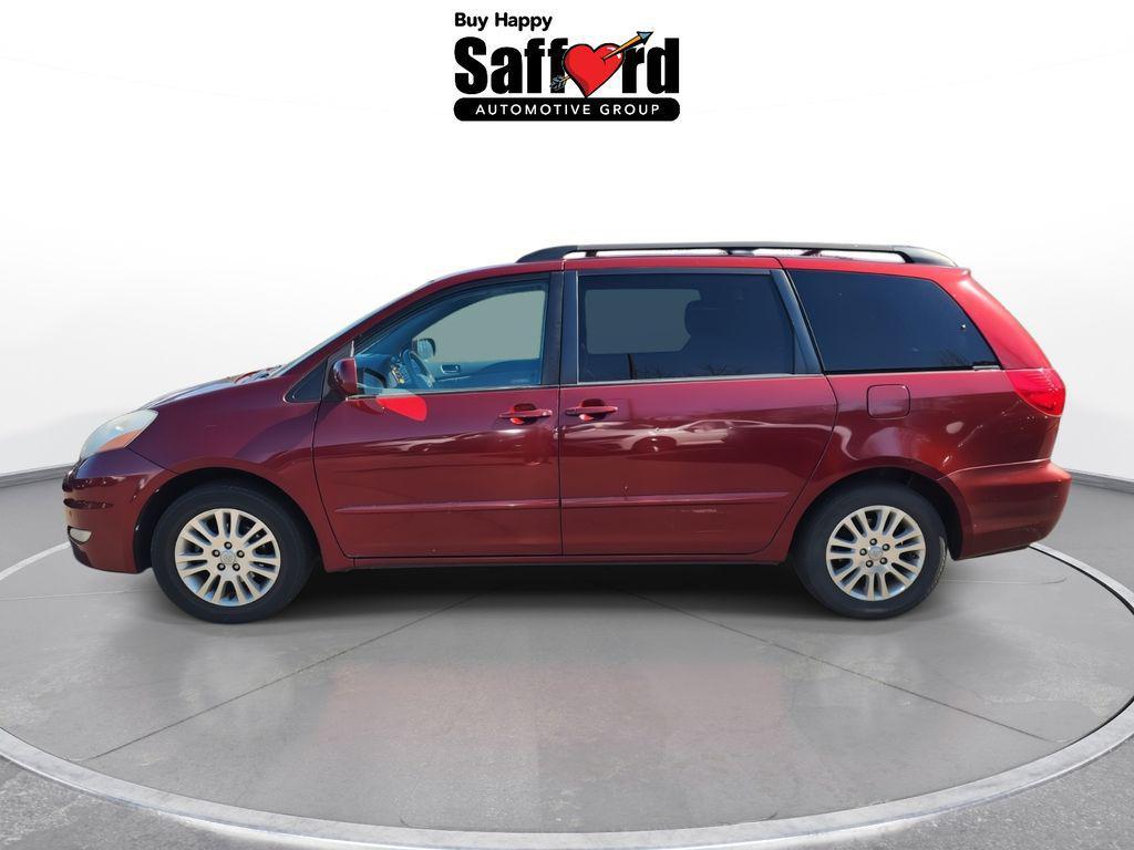 used 2009 Toyota Sienna car, priced at $7,000