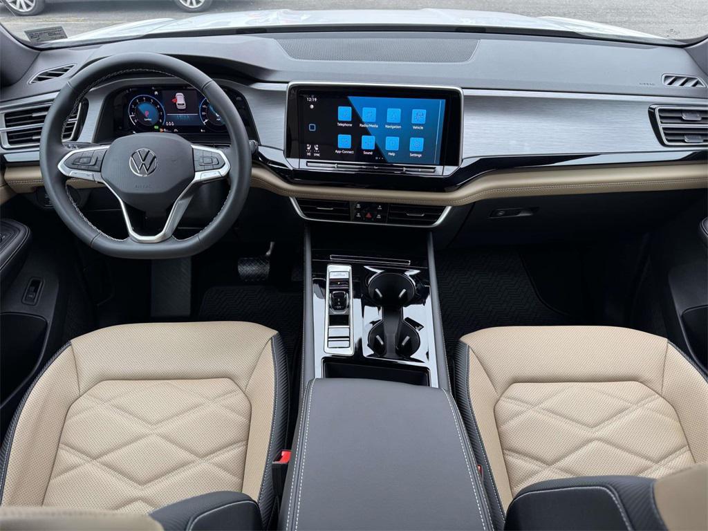 new 2026 Volkswagen Atlas Cross Sport car, priced at $45,611