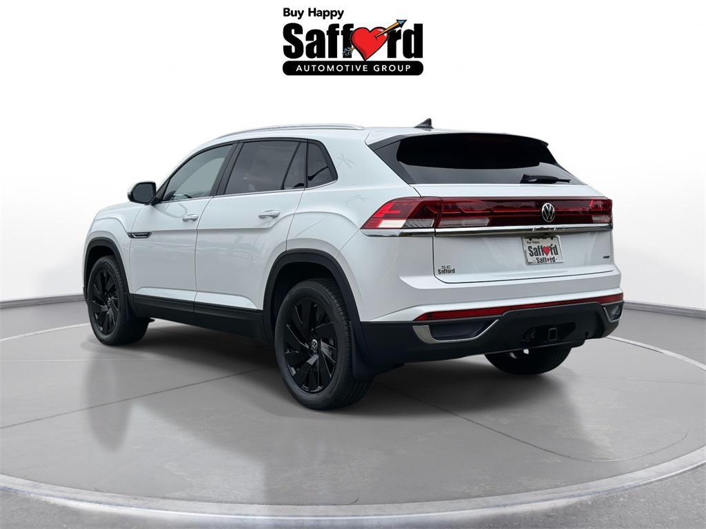 new 2026 Volkswagen Atlas Cross Sport car, priced at $45,611