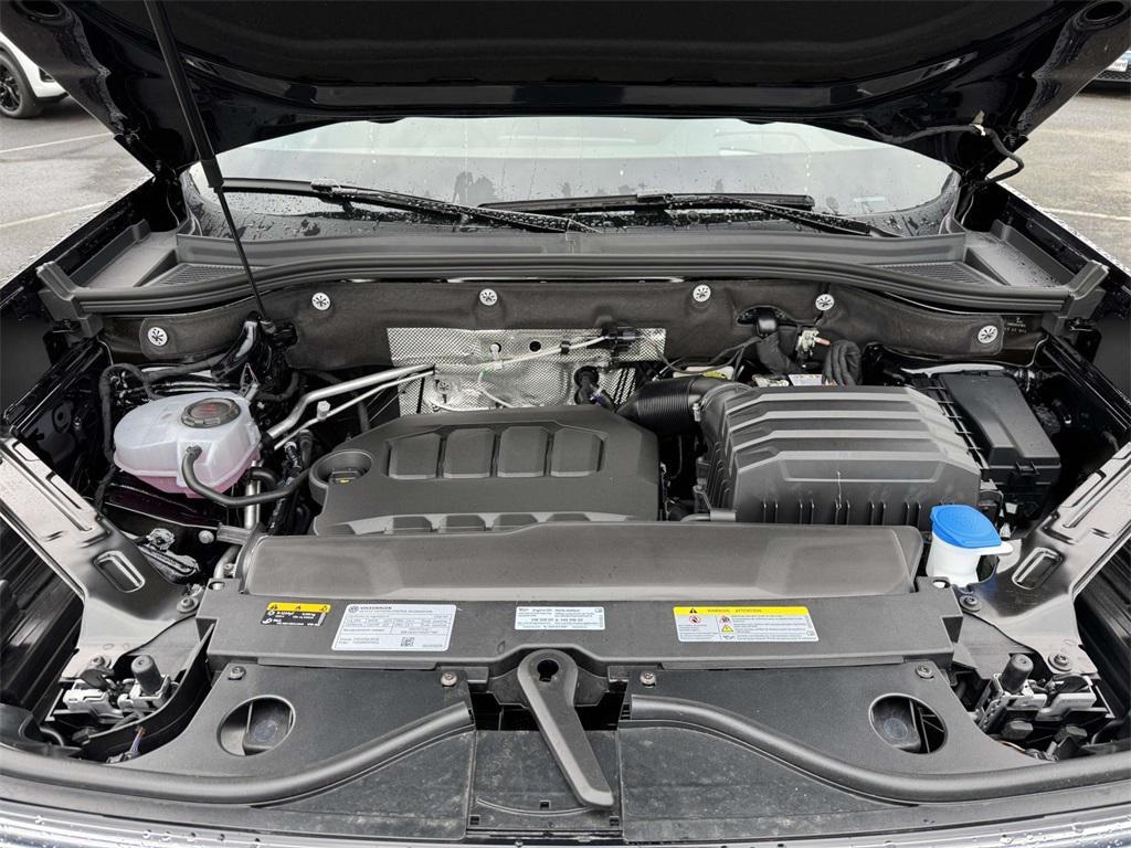 new 2026 Volkswagen Atlas Cross Sport car, priced at $49,961