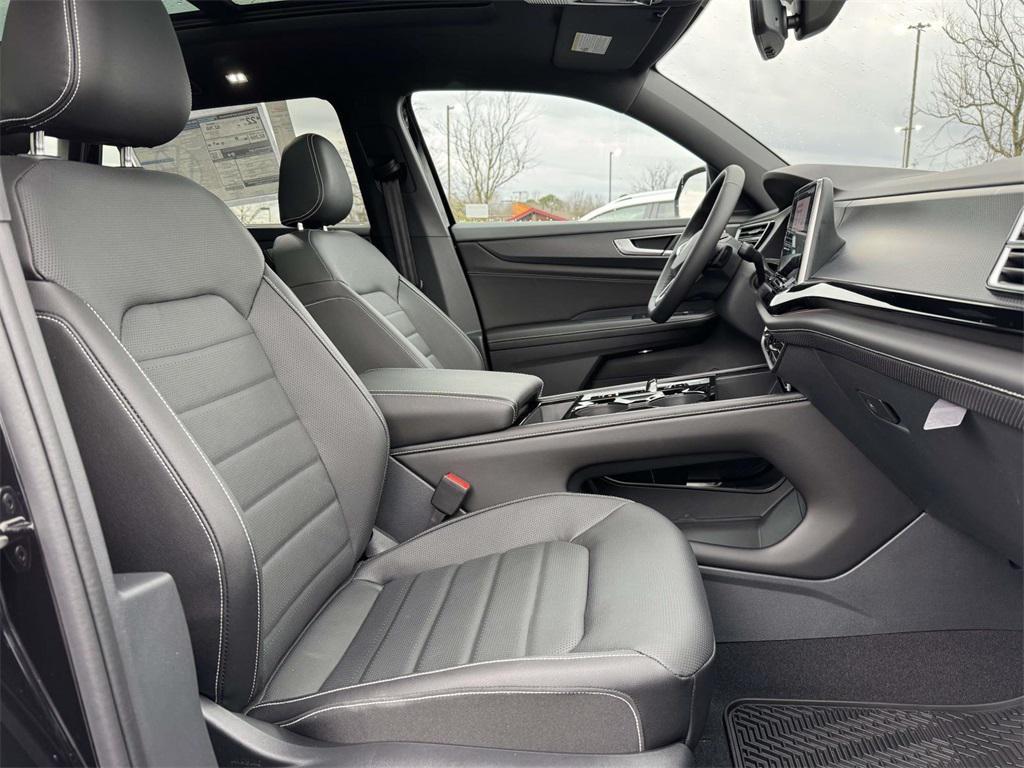 new 2026 Volkswagen Atlas Cross Sport car, priced at $49,961