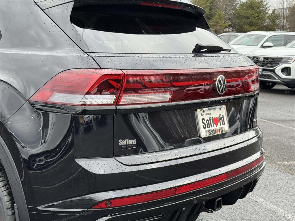 new 2026 Volkswagen Atlas Cross Sport car, priced at $49,961