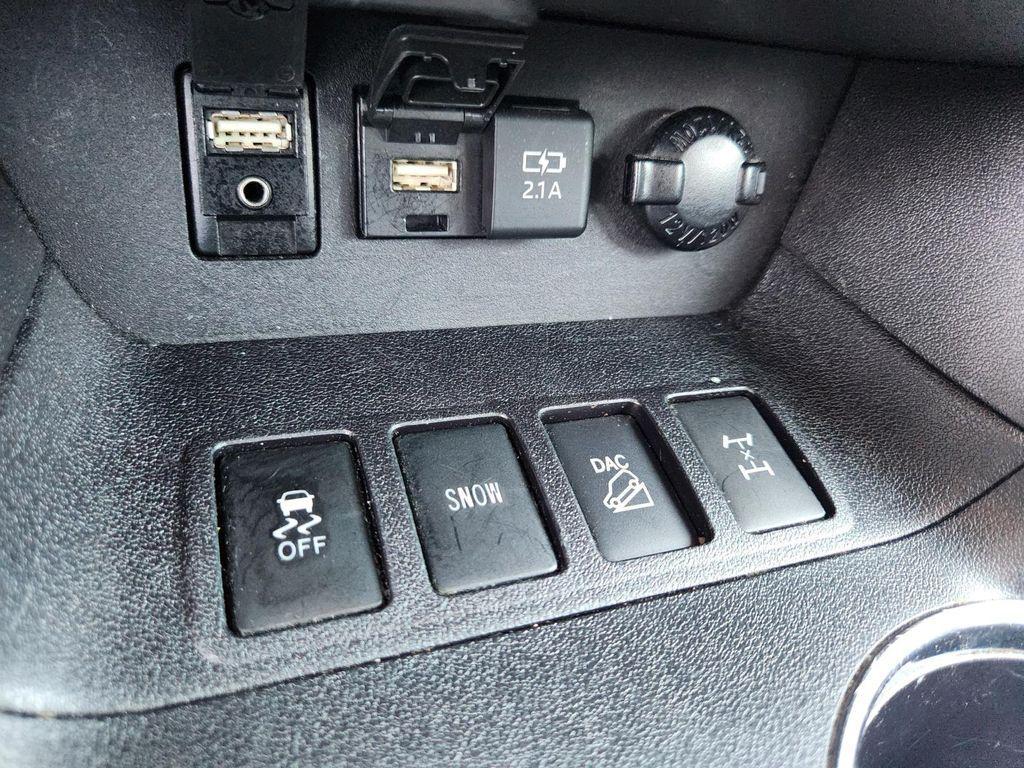 used 2019 Toyota Highlander car, priced at $23,000