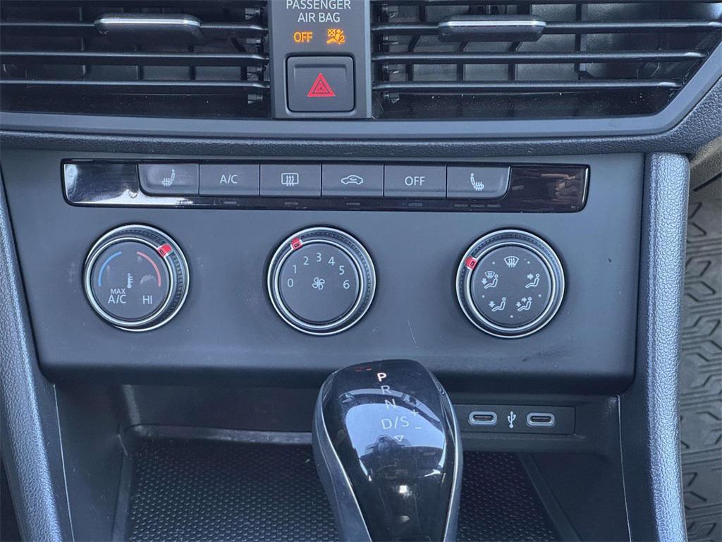 used 2024 Volkswagen Jetta car, priced at $18,500