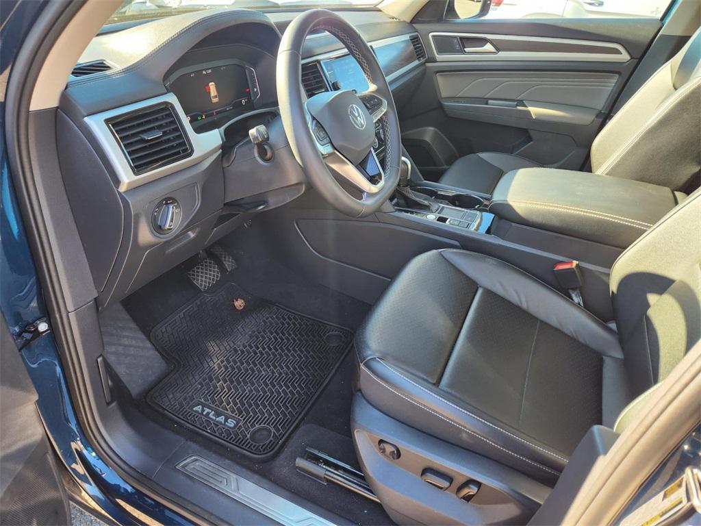 used 2022 Volkswagen Atlas car, priced at $26,000