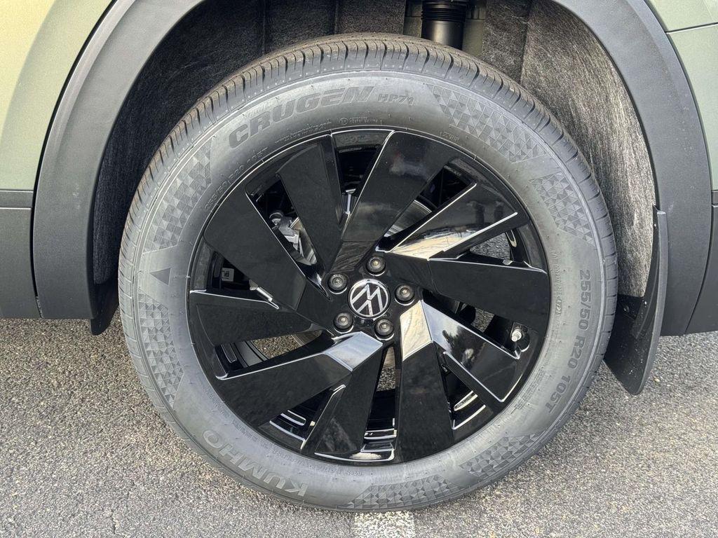 new 2026 Volkswagen Atlas car, priced at $47,006