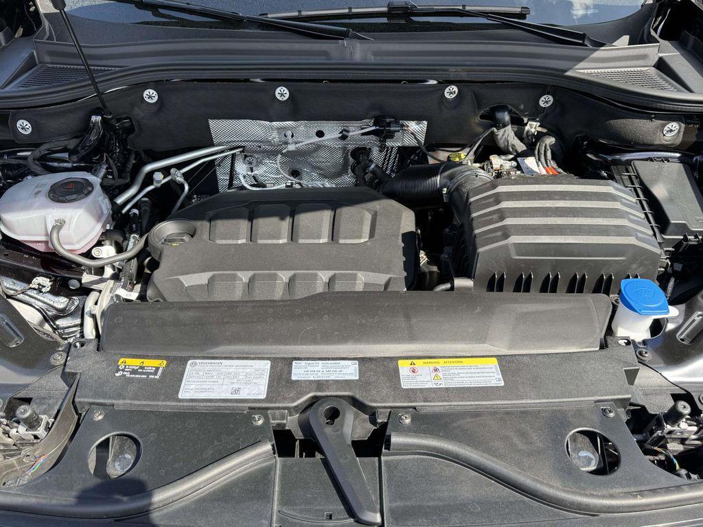 used 2025 Volkswagen Atlas car, priced at $45,000