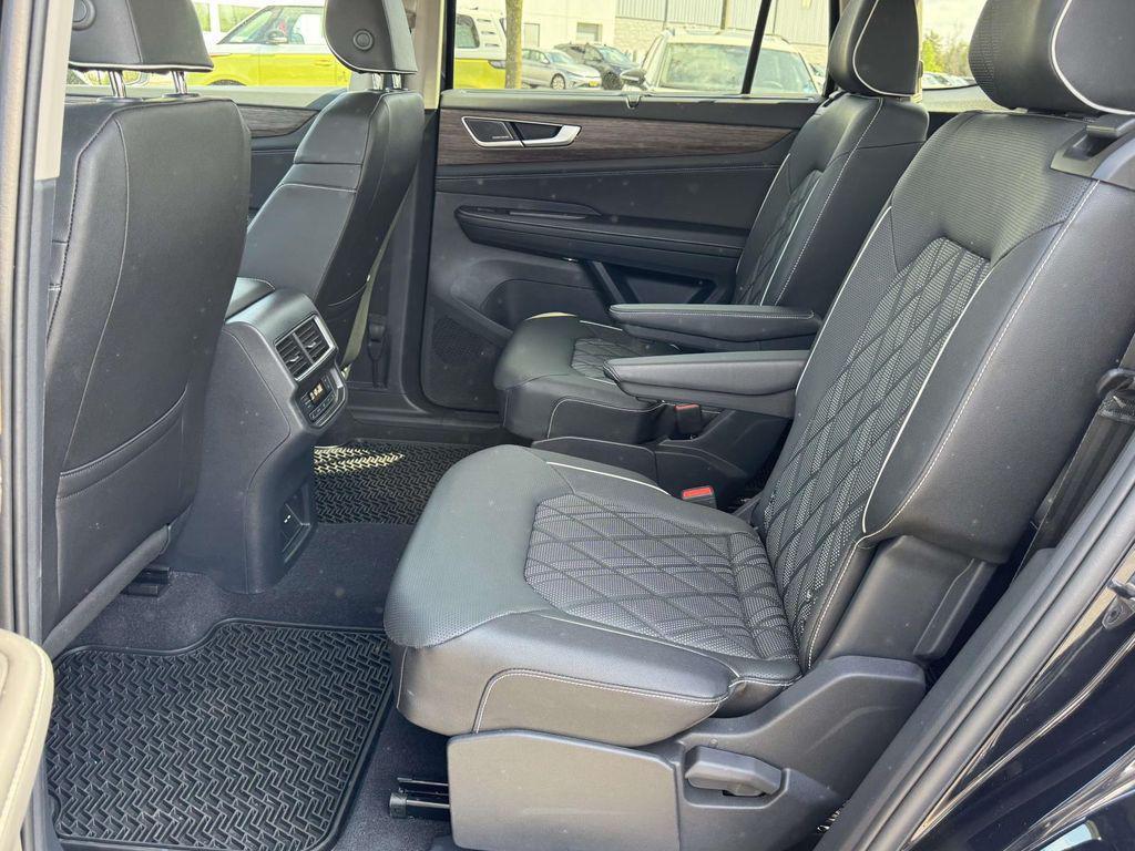 used 2025 Volkswagen Atlas car, priced at $45,000