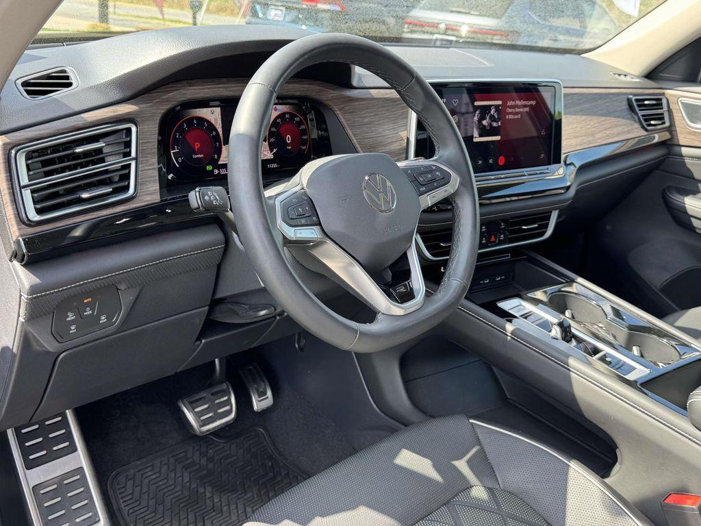 used 2025 Volkswagen Atlas car, priced at $45,000