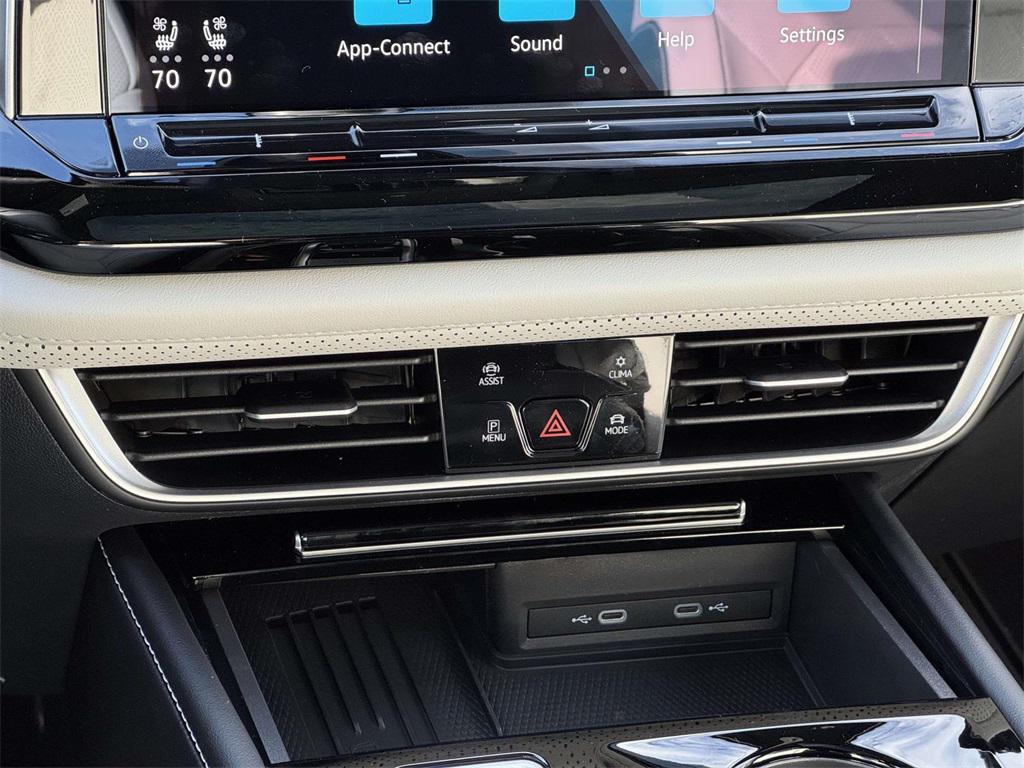 new 2026 Volkswagen Atlas Cross Sport car, priced at $53,358