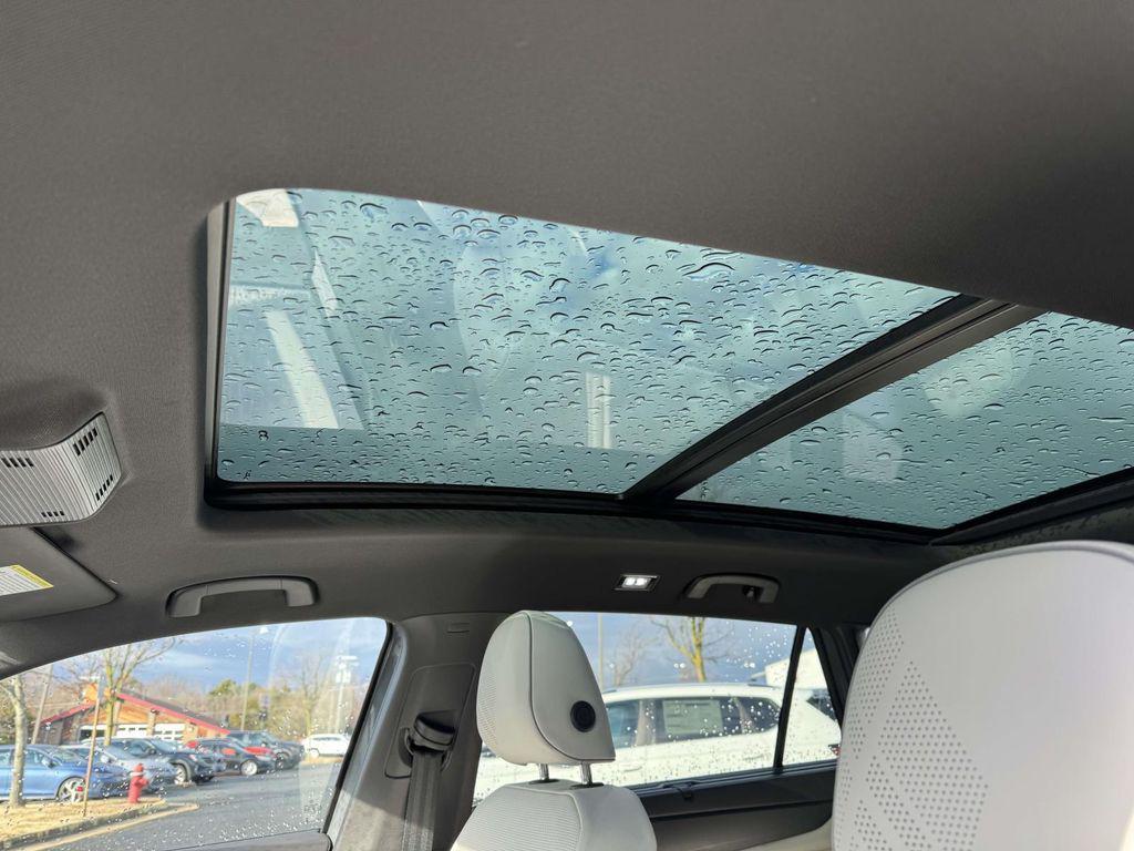 new 2026 Volkswagen Atlas Cross Sport car, priced at $53,358