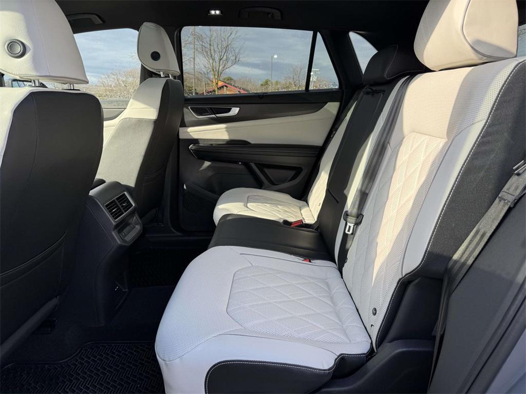 new 2026 Volkswagen Atlas Cross Sport car, priced at $53,358