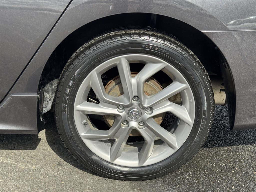 used 2014 Nissan Sentra car, priced at $9,500