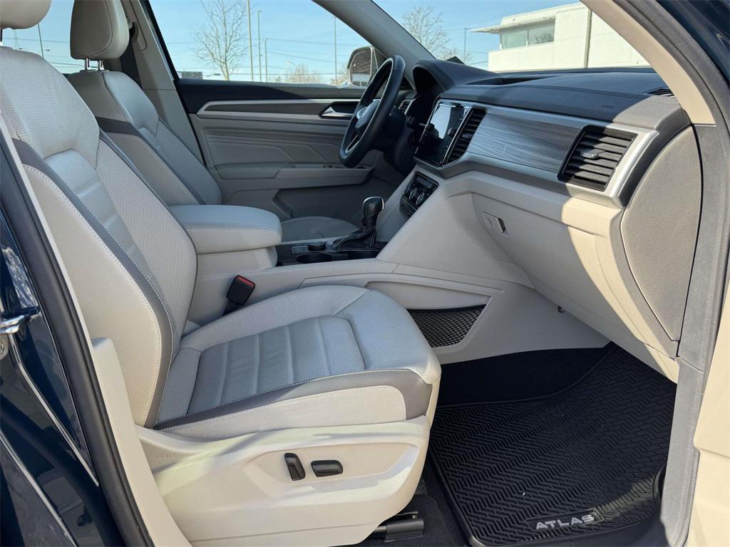 used 2021 Volkswagen Atlas car, priced at $28,000