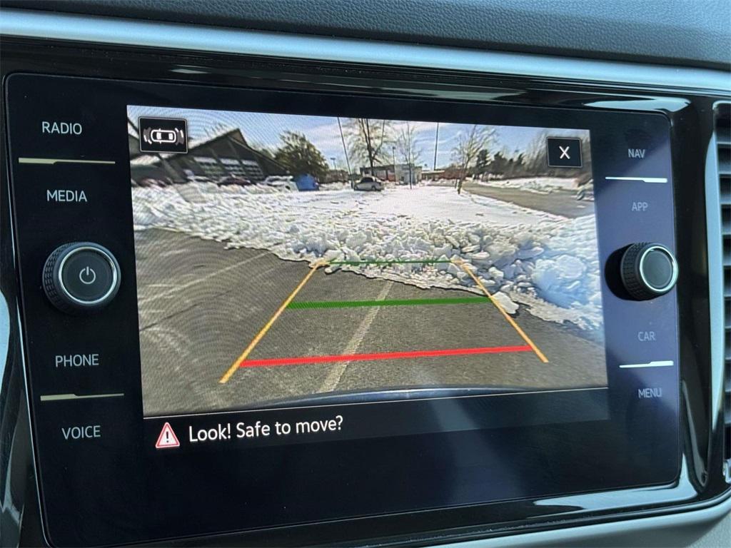 used 2021 Volkswagen Atlas car, priced at $28,000