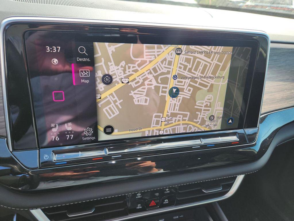 used 2025 Volkswagen Atlas car, priced at $44,000